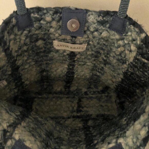 Antik Kraft Jute and Bead Tote Bag - Picture 9 of 12